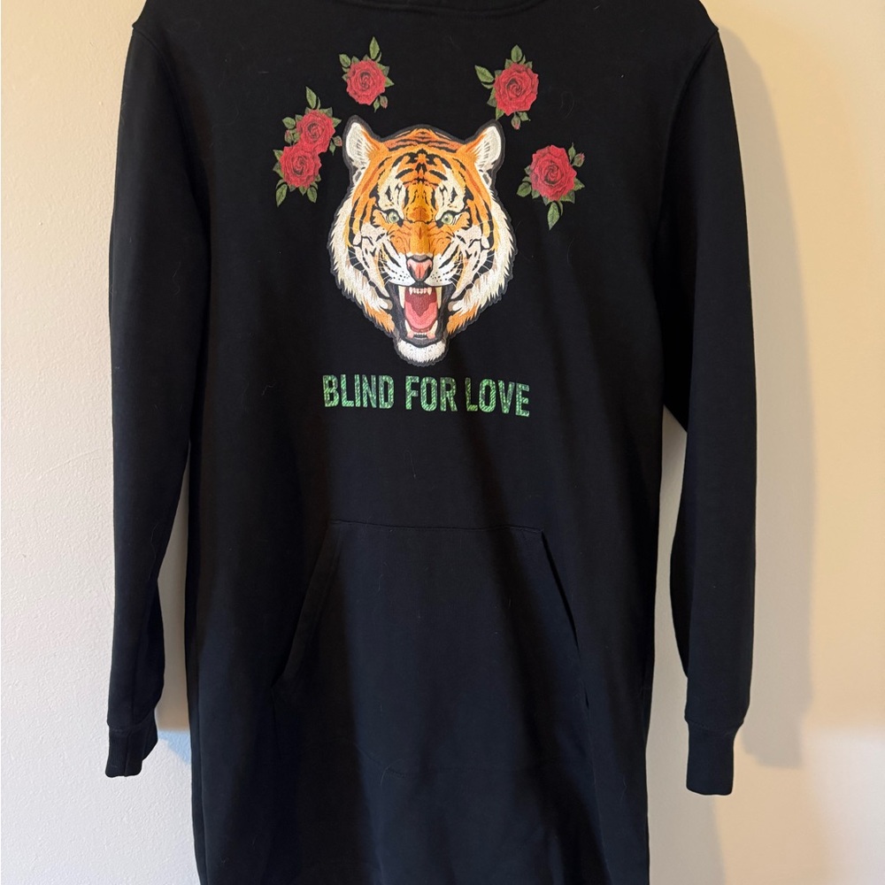 Taylor Swift custom Black Hoodie with Tiger and Roses